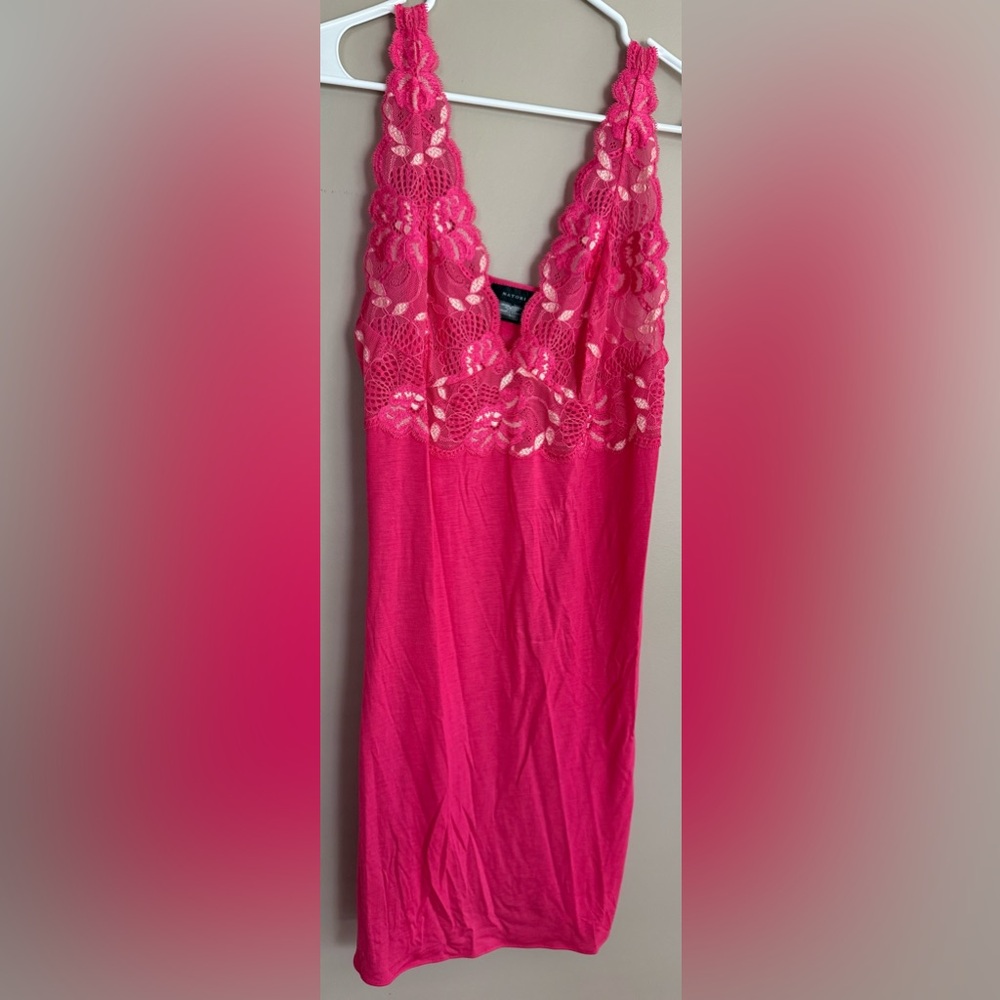 NWOT Raspberry Lace Sleeveless Dress Size L
